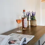 Luxus Sauna Balkon Kueche Zentral Daire Rostock