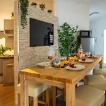 Luxus Sauna Balkon Kueche Zentral *