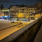 Luxus Sauna Balkon Kueche Zentral *