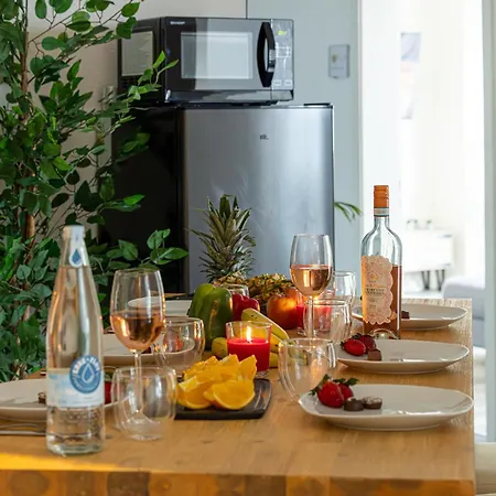 公寓 Luxus Sauna Balkon Kueche Zentral 罗斯托克