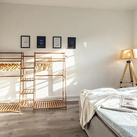 公寓 Luxus Sauna Balkon Kueche Zentral 罗斯托克