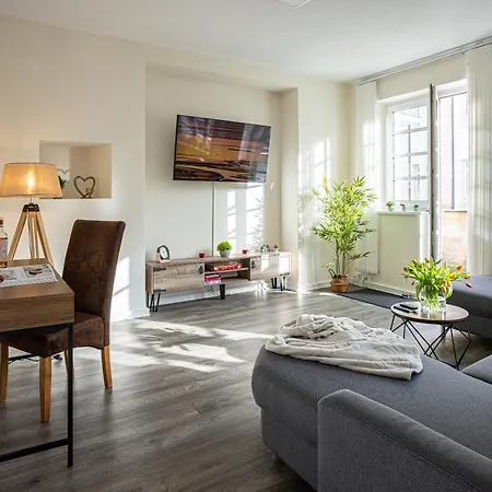 公寓 Luxus Sauna Balkon Kueche Zentral *