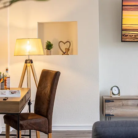 Apartment Luxus Sauna Balkon Küche Zentral *