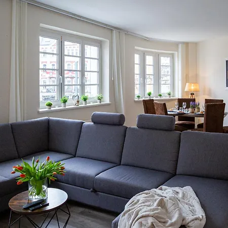 公寓 Luxus Sauna Balkon Kueche Zentral 罗斯托克