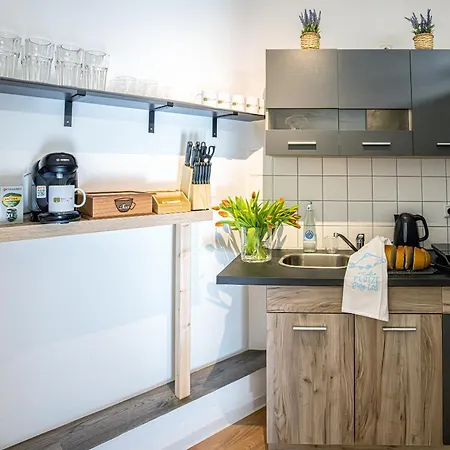 Apartment Luxus Sauna Balkon Küche Zentral *