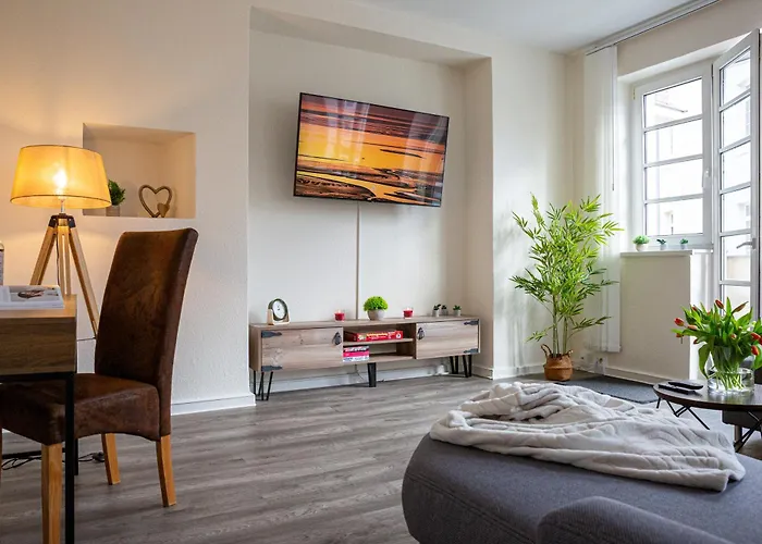 Apartment Luxus Sauna Balkon Küche Zentral *